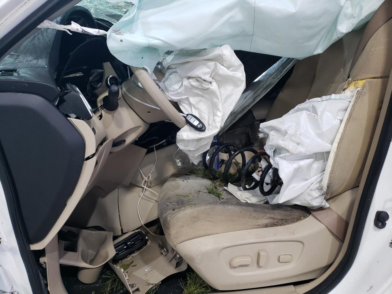 Nissan Rogue S Image 7