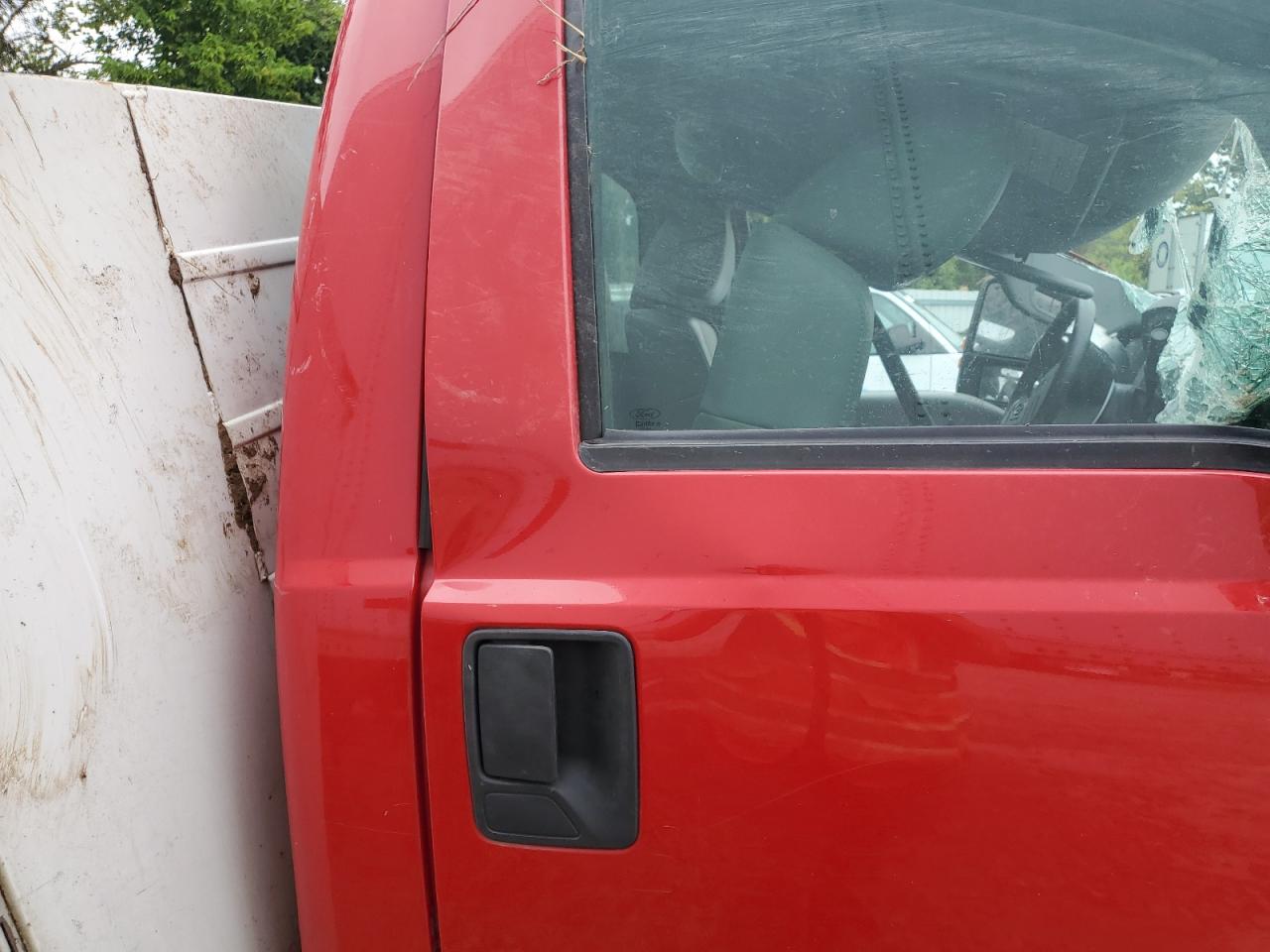 Ford F-350 Super Duty Image 12