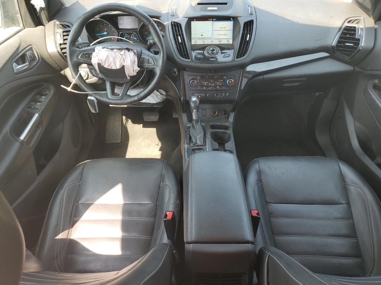 Ford Escape Titanium Image 9