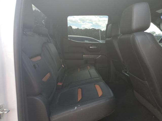 GMC Sierra K1500 At4 Image 12