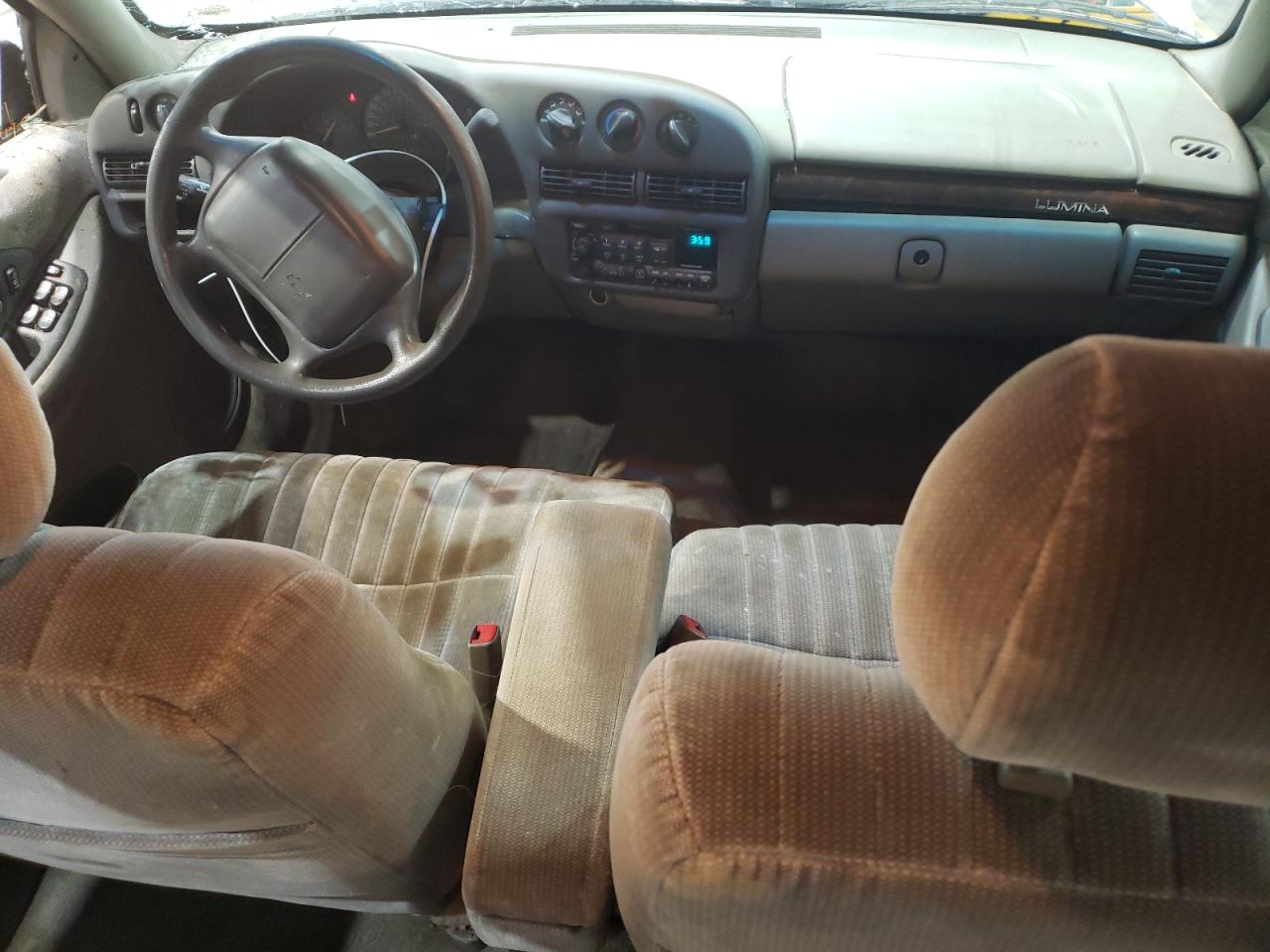 Chevrolet Lumina Image 10