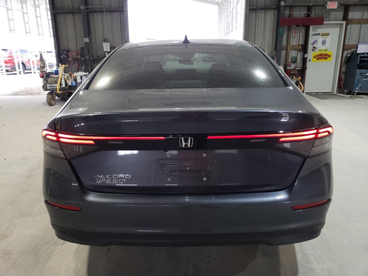 Honda Accord Lx Image 5