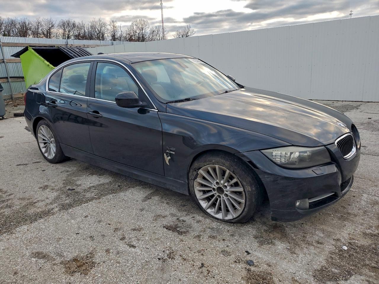 BMW 3 Series Xi Image 13