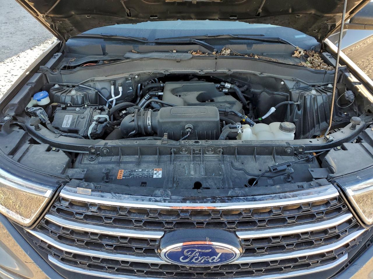 Ford Explorer Xlt Image 10