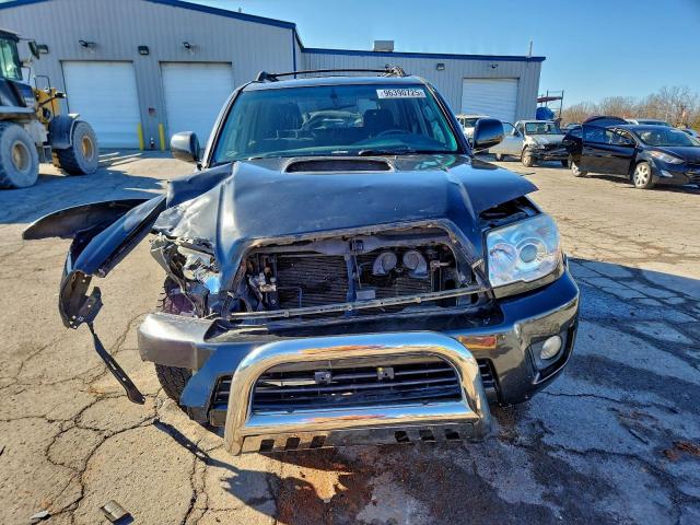 Toyota 4Runner Sr5 Image 14