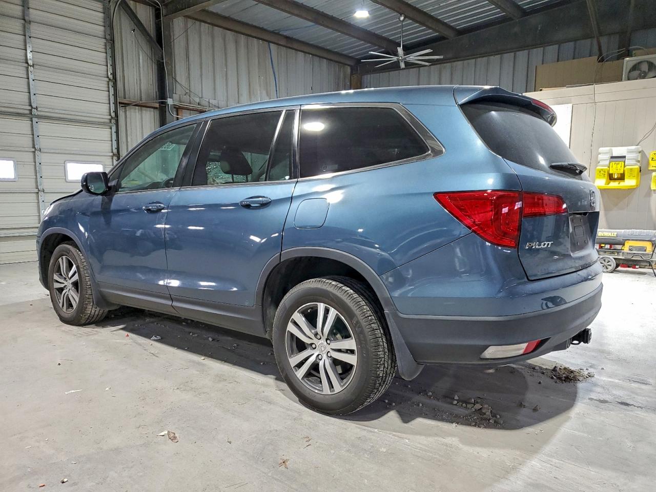 Honda Pilot Ex Image 3