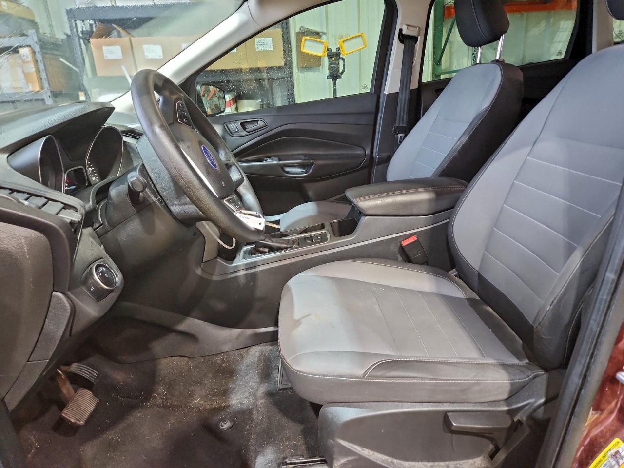 Ford Escape S Image 4