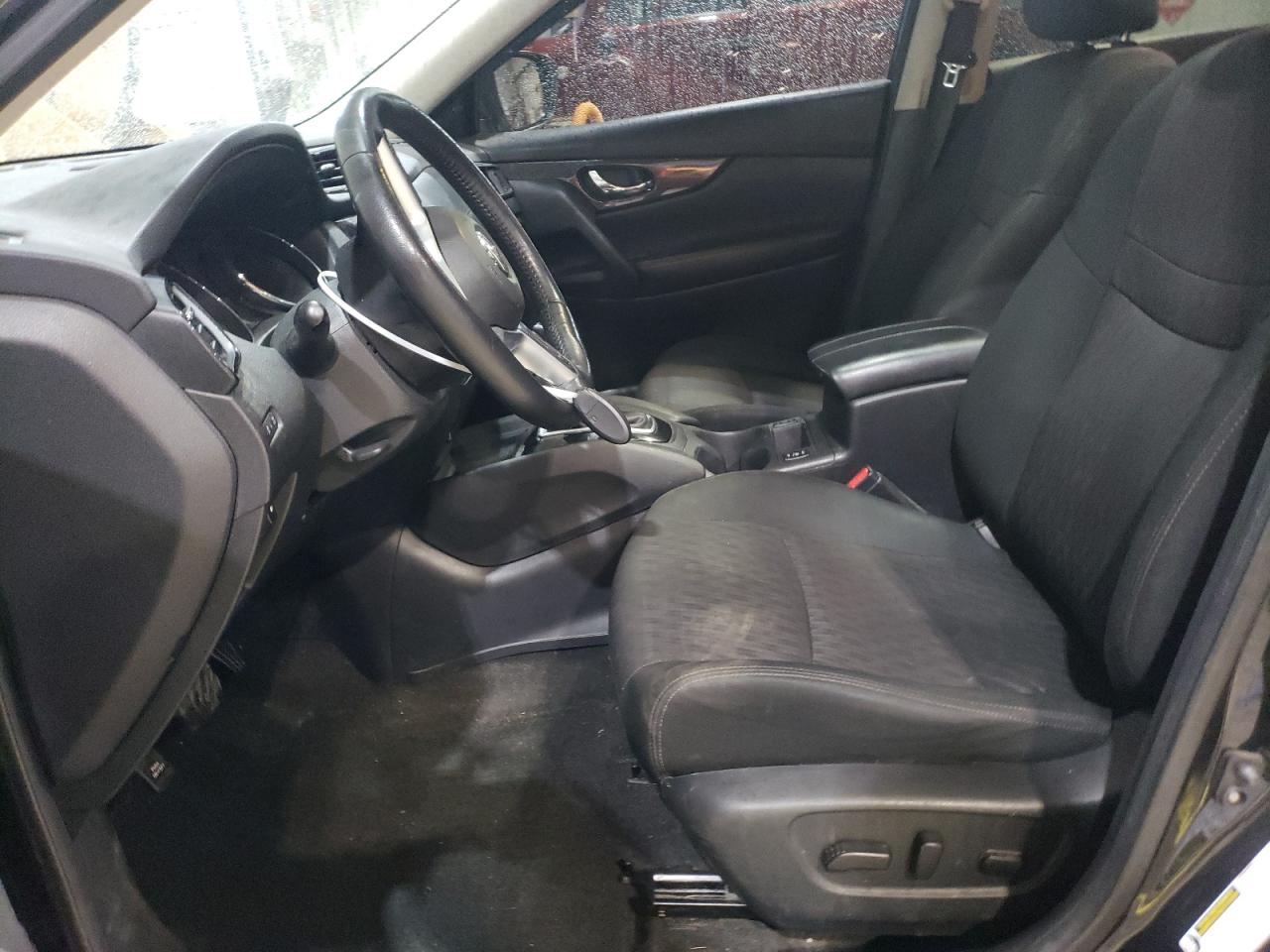 Nissan Rogue S Image 11