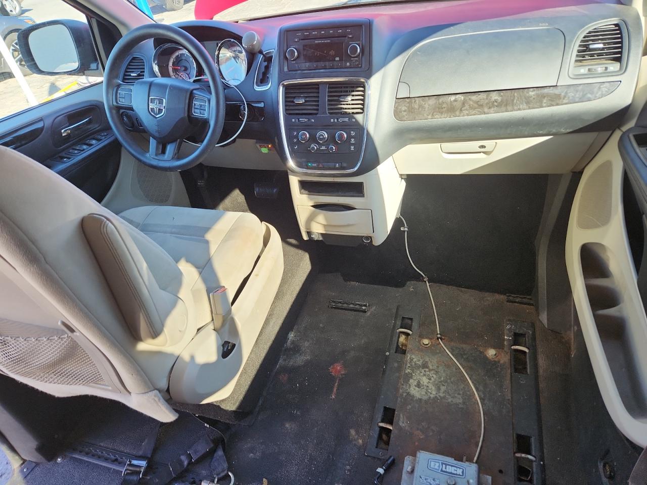 Dodge Caravan Sxt Image 12