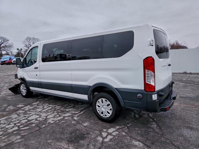 Ford Transit T-350 Image 3