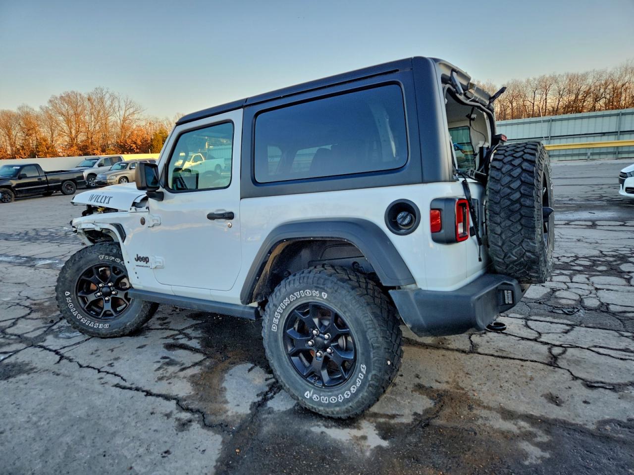 Jeep Wrangler Sport Image 3
