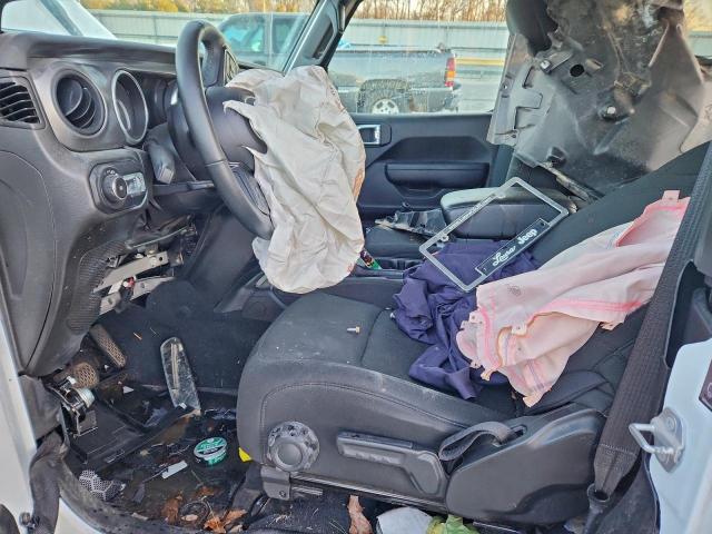 Jeep Wrangler Sport Image 8