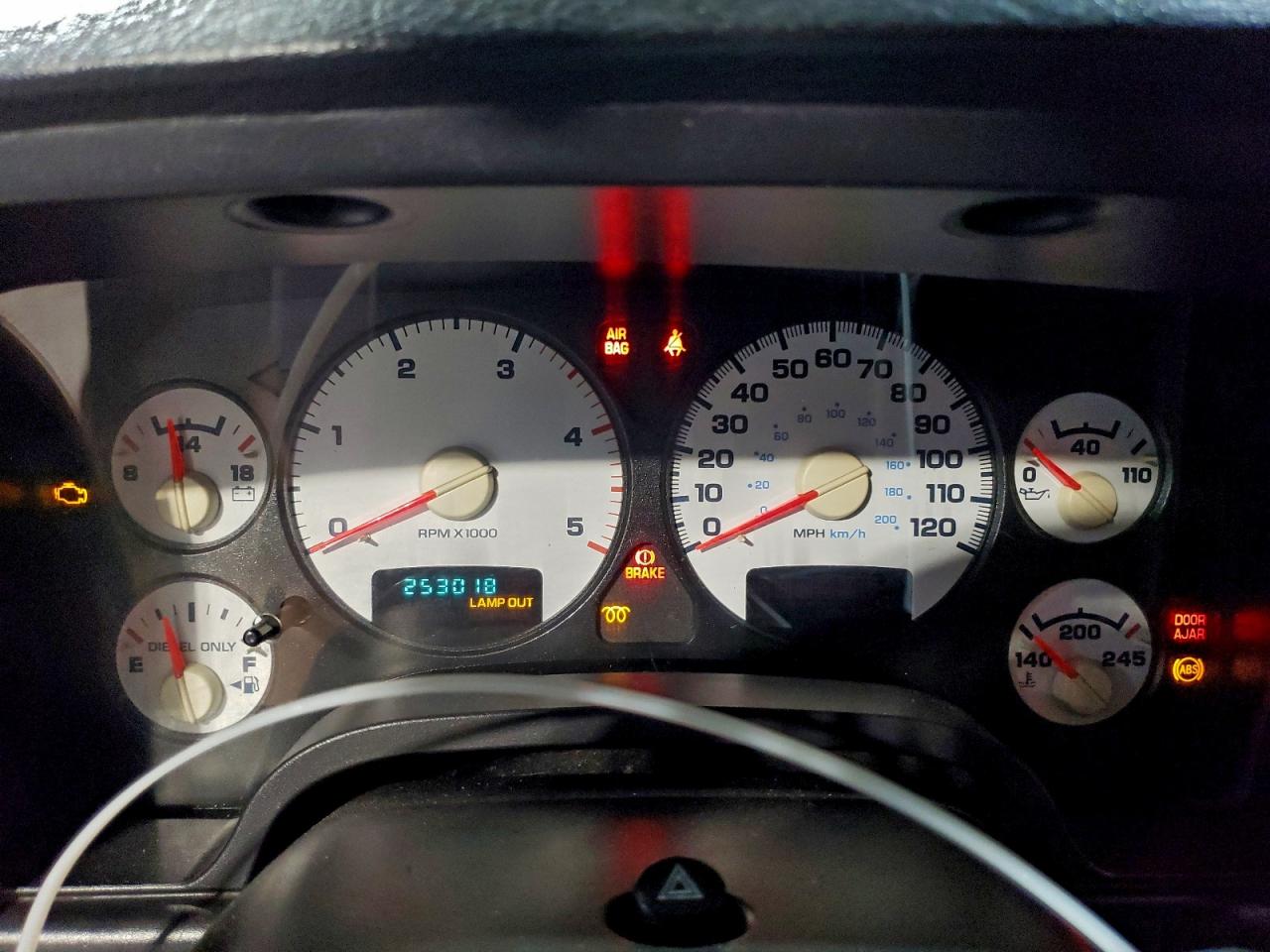 Dodge Ram 2500 St Image 8