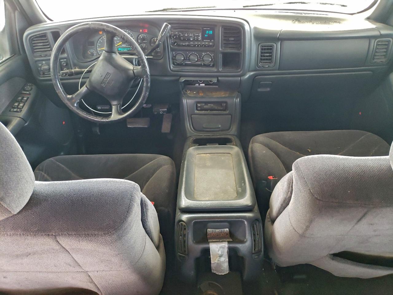 GMC Sierra C2500 Heavy Duty Image 3