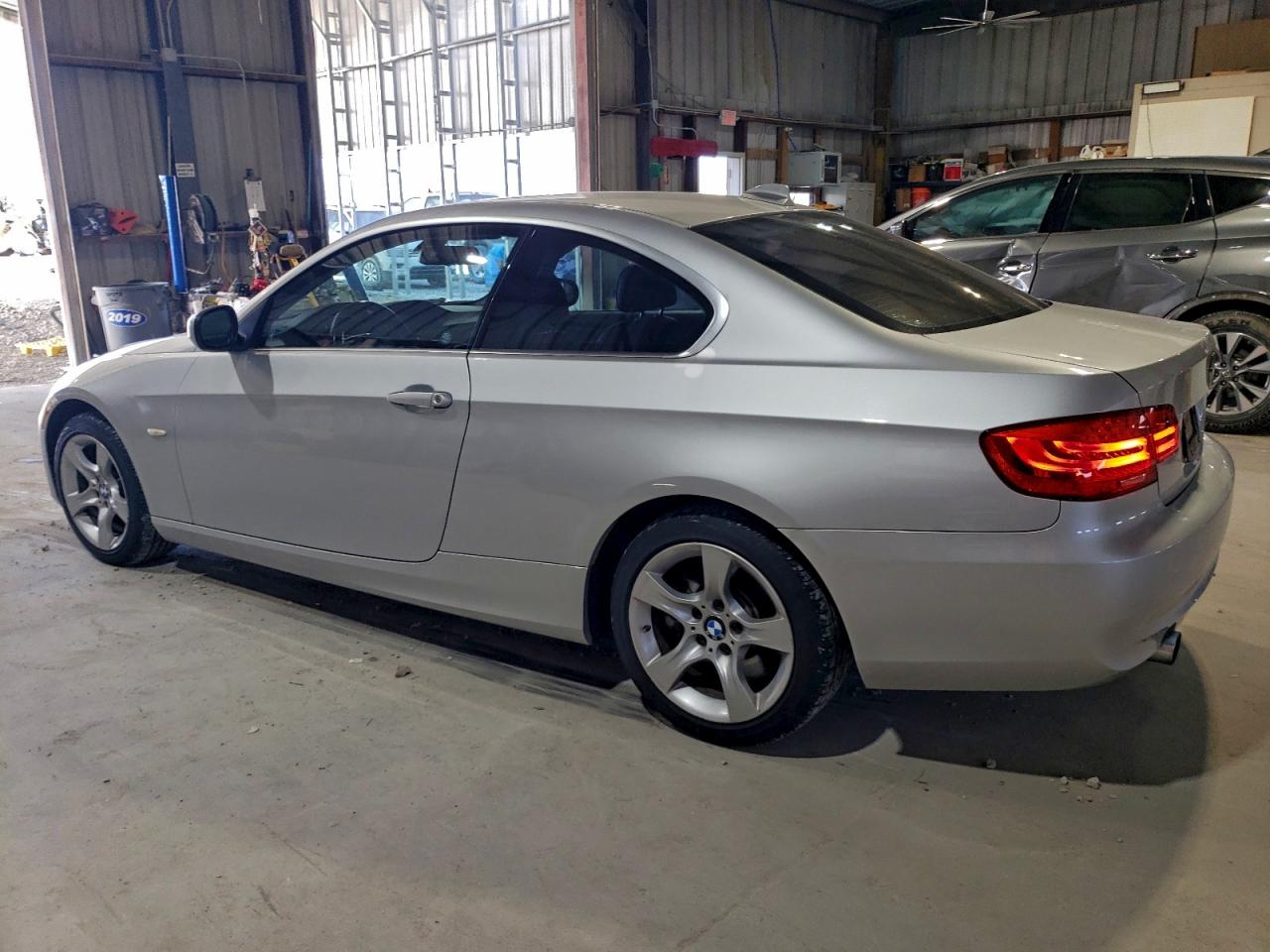 BMW 3 Series Xi Image 4