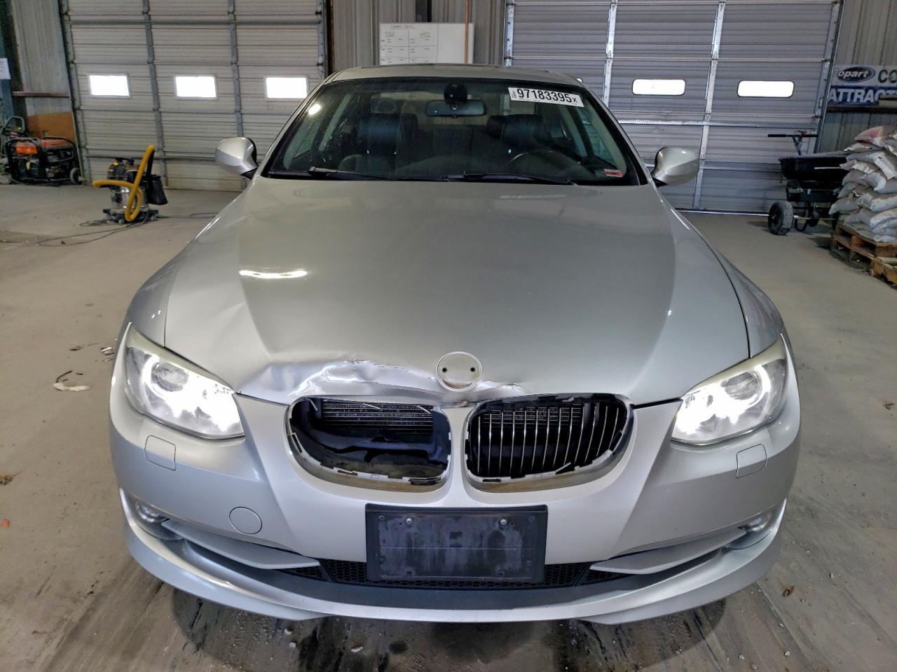 BMW 3 Series Xi Image 6