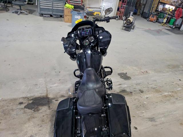 Harley-Davidson Fl Image 3