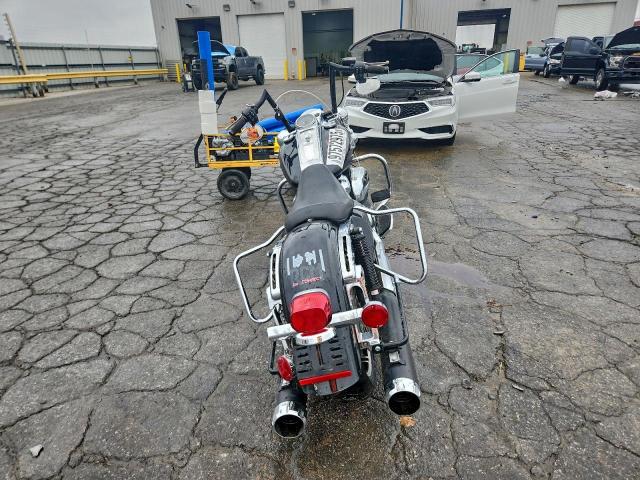 Harley-Davidson Fl Image 9