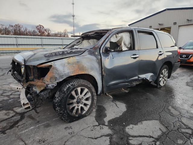  Salvage Toyota Sequoia