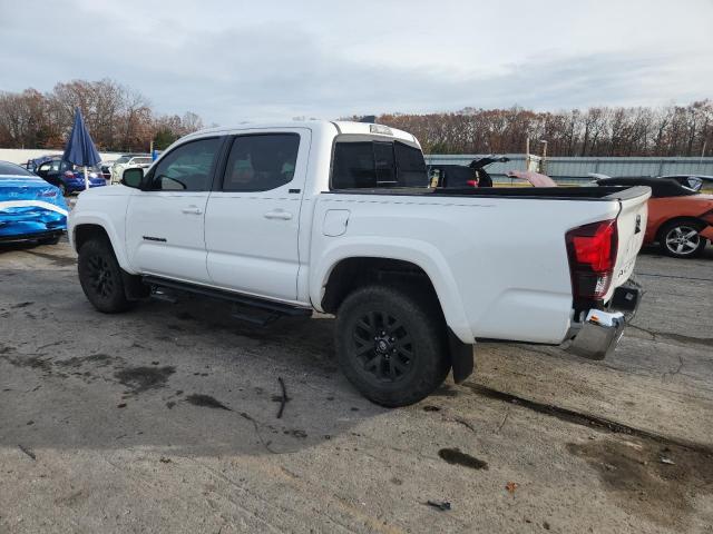 Toyota Tacoma Double Cab Image 11