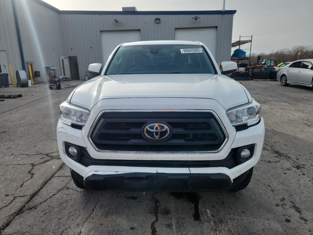 Toyota Tacoma Double Cab Image 10