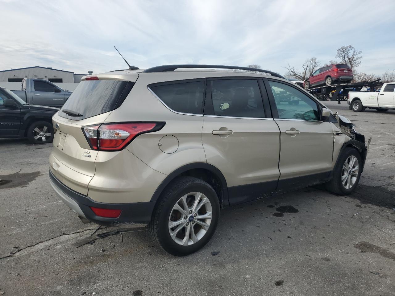 Ford Escape Se Image 4