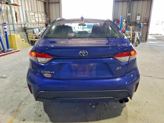 Toyota Corolla Se Image 6