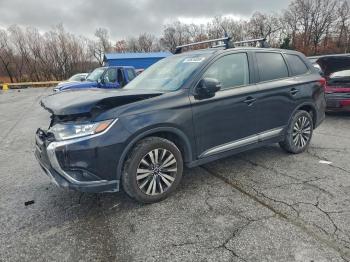  Salvage Mitsubishi Outlander