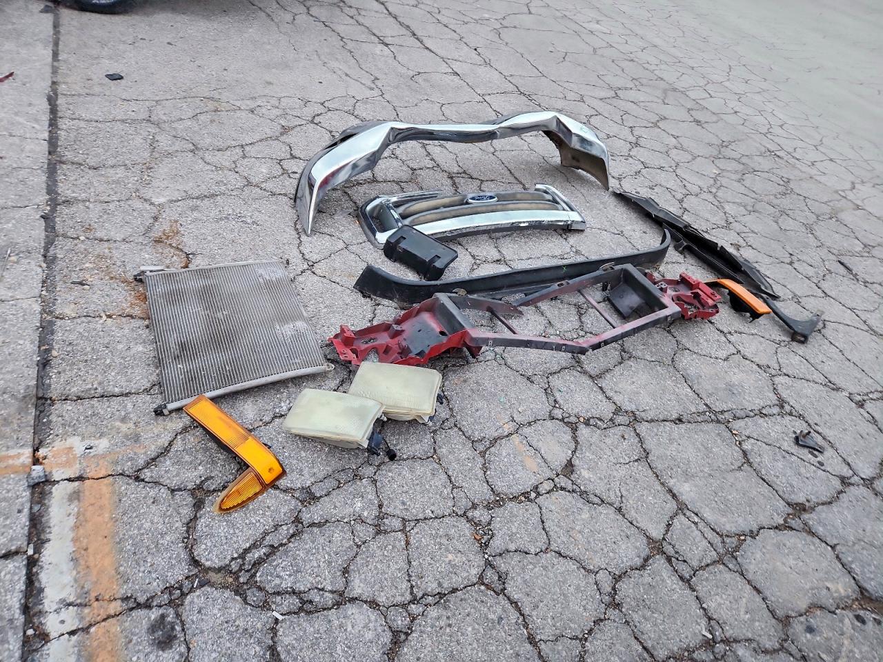 Ford F-350 Super Duty Image 12