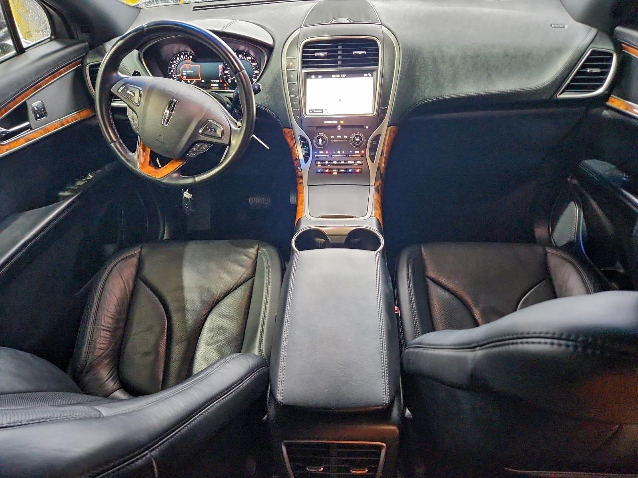 Lincoln MKX Reserve Image 4