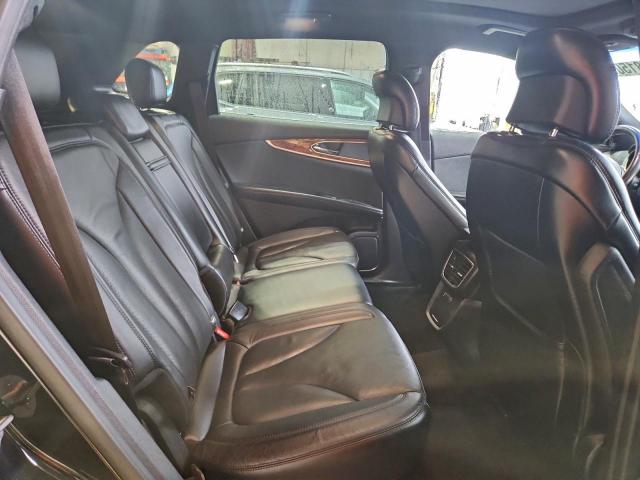 Lincoln MKX Reserve Image 3