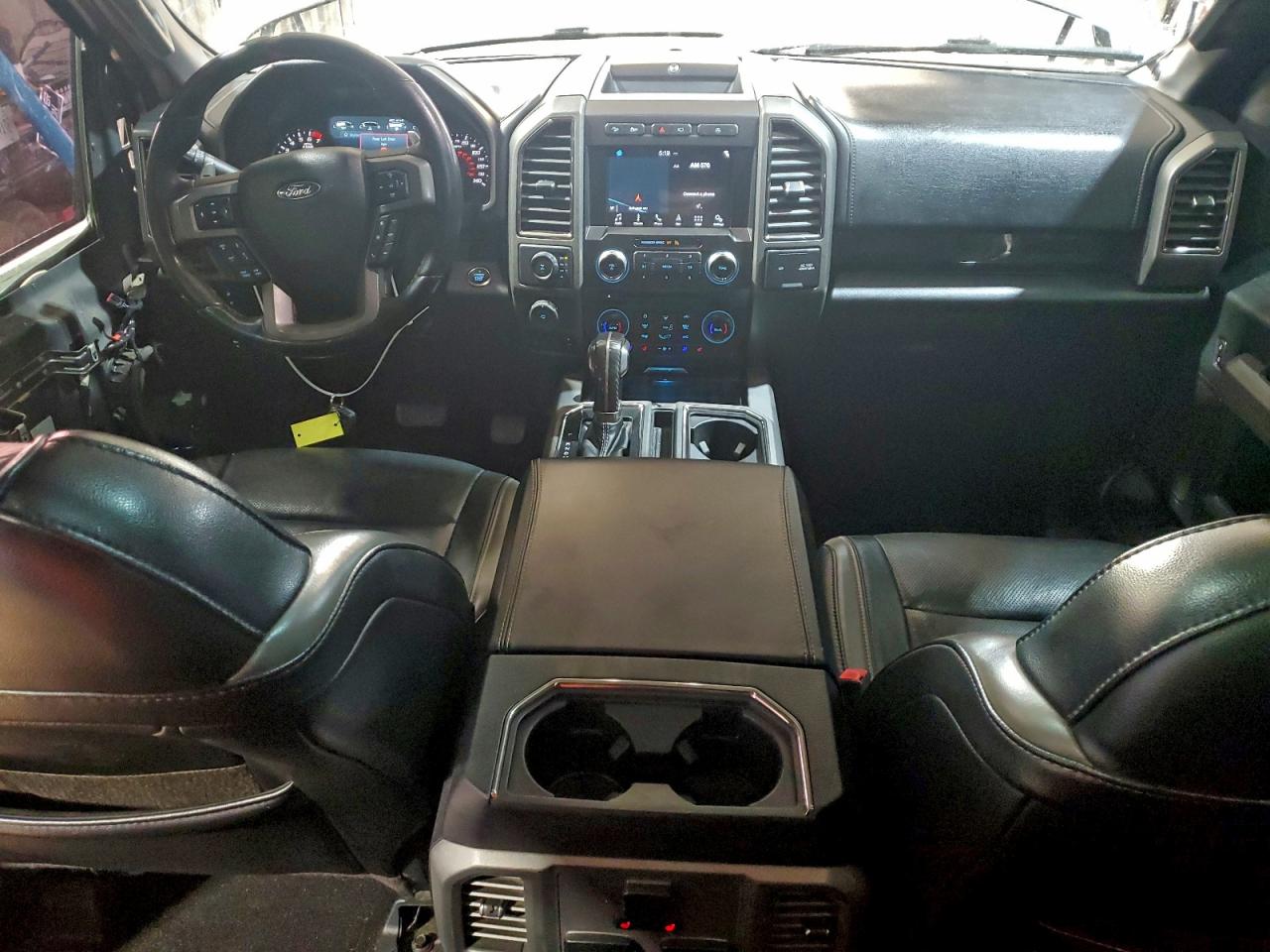 Ford F-150 Raptor Image 8