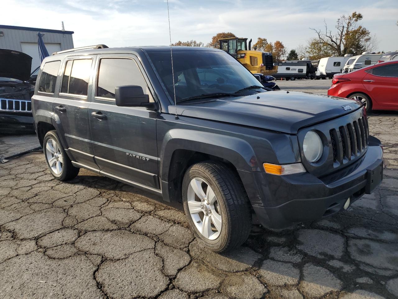 Jeep Patriot Latitude Image 13