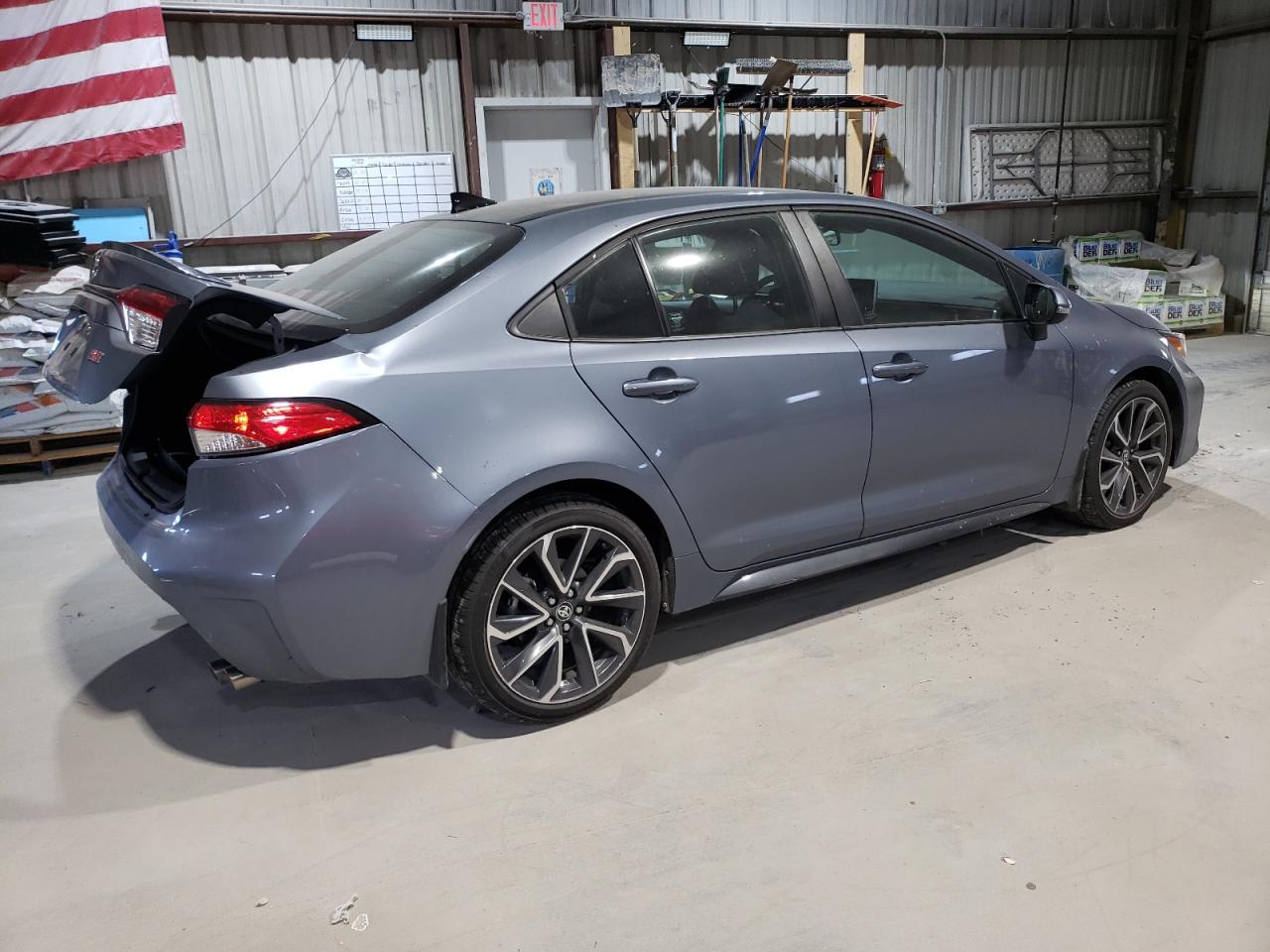 Toyota Corolla Se Image 11