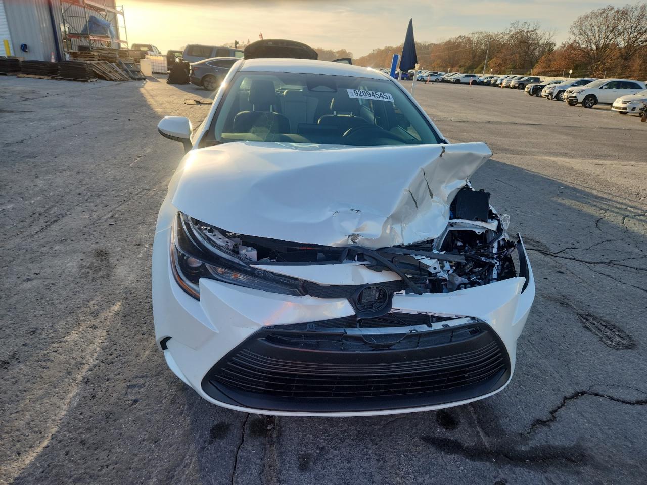 Toyota Corolla Le Image 5