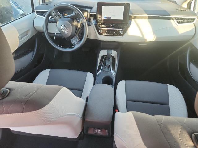 Toyota Corolla Le Image 3