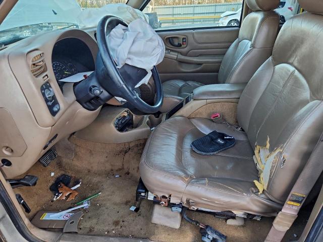 Chevrolet Blazer Image 12