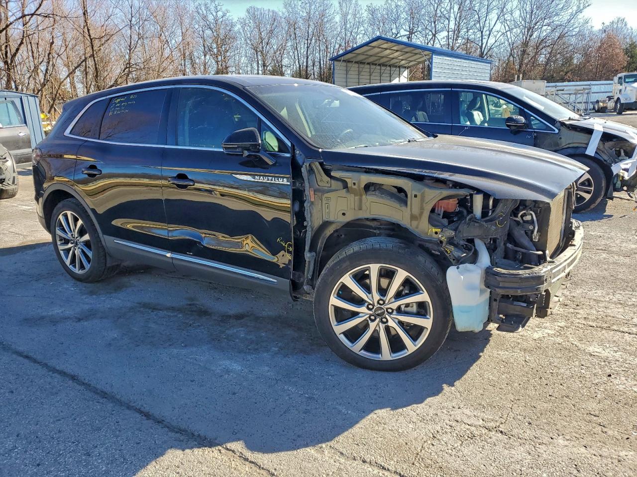 Lincoln Nautilus Select Image 12