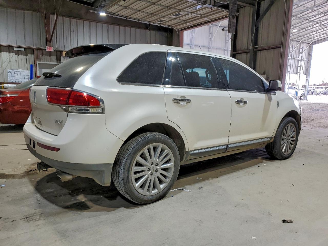 Lincoln MKX Image 9