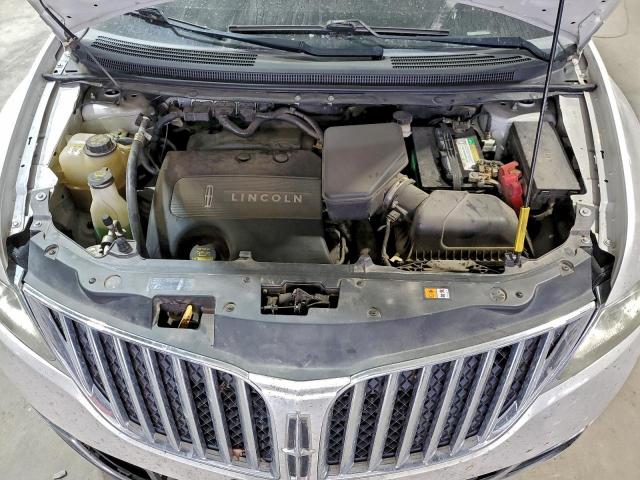 Lincoln MKX Image 13