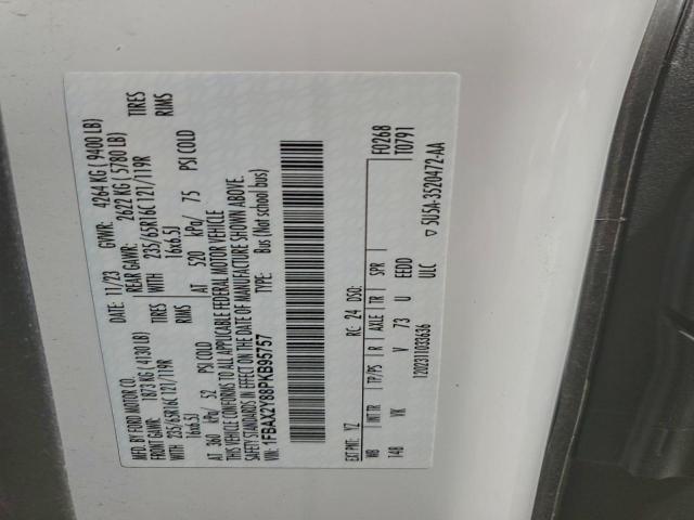 Ford Transit T-350 Image 11