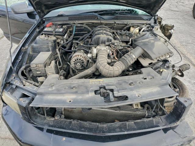 Ford Mustang Image 5