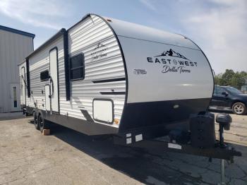  Salvage Forest River East West