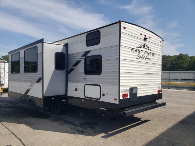 Forest River East West Image 3