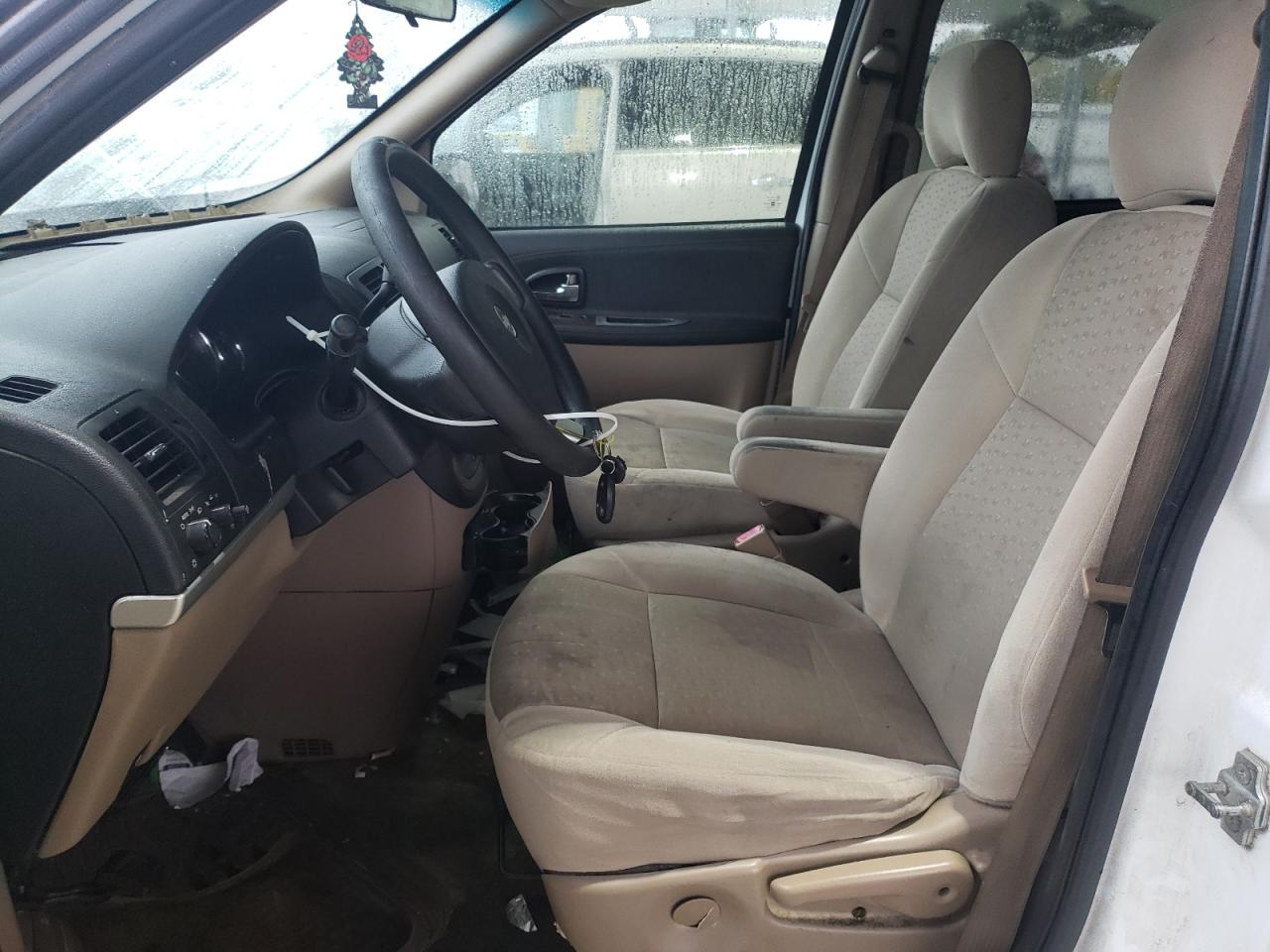 Chevrolet Uplander Ls Image 10