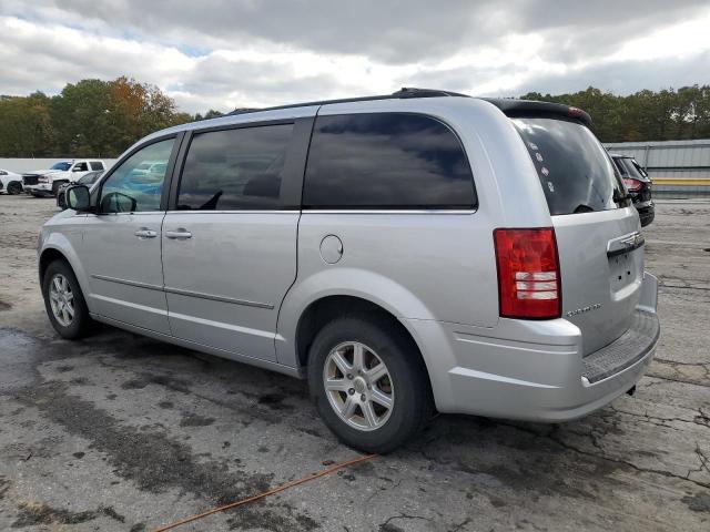 Chrysler Minivan Touring Image 2