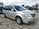 Chrysler Minivan Touring Image 3