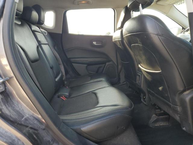 Jeep Compass Latitude Image 11