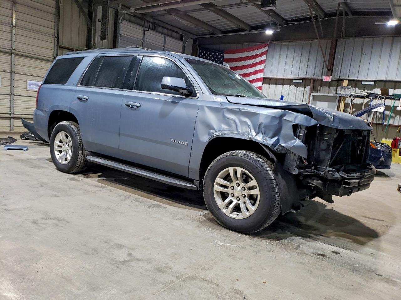 Chevrolet Tahoe C1500 Lt Image 2