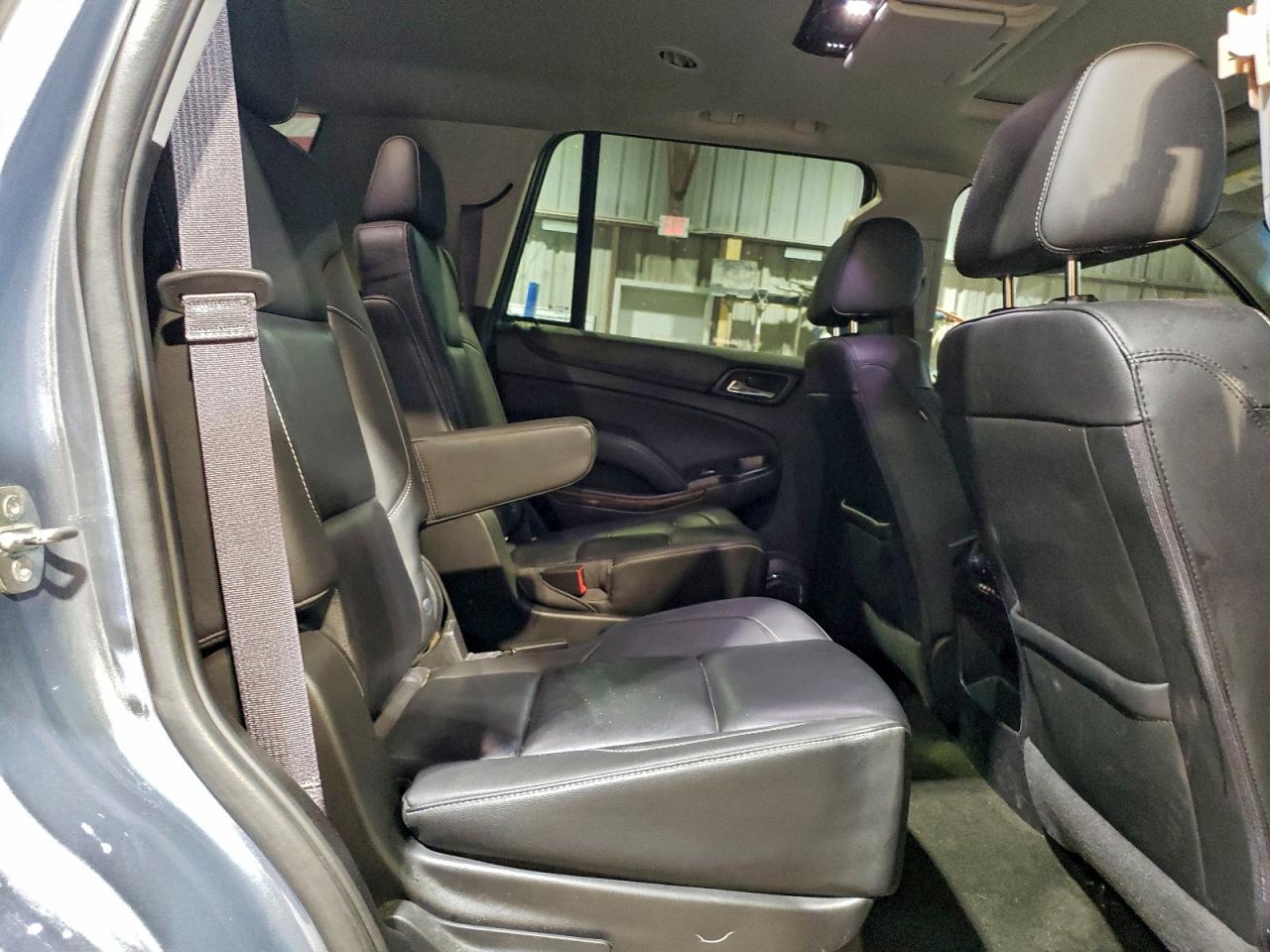 Chevrolet Tahoe C1500 Lt Image 8